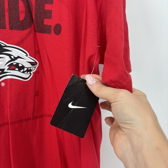 Nike North Houston Wolfpack T Shirt Mens Size Large Red College Loose Fit - Picture 3 of 6